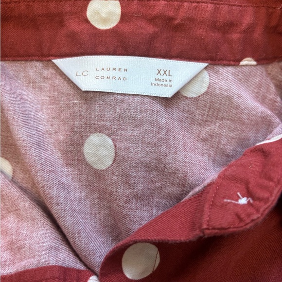 LC Lauren Conrad Red Polka Dot Blouse - Picture 3 of 3